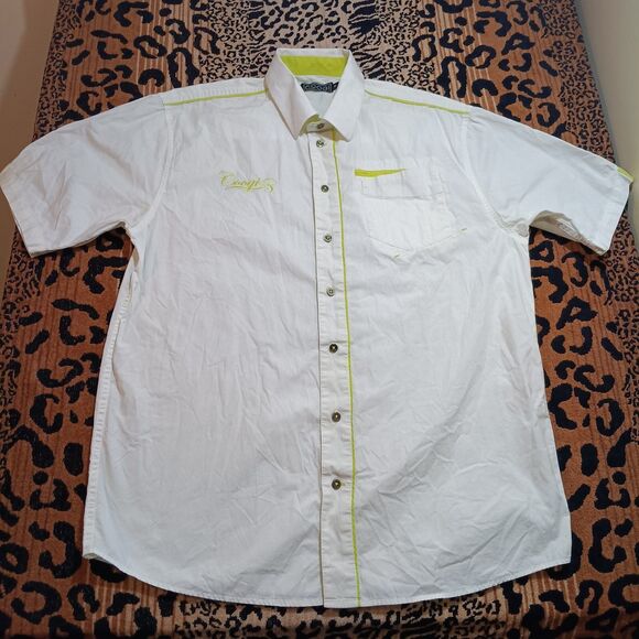 Coogi Mens Embroidered White Button Up Shirt Size XL Short Sleeve Green Accents - Picture 1 of 5